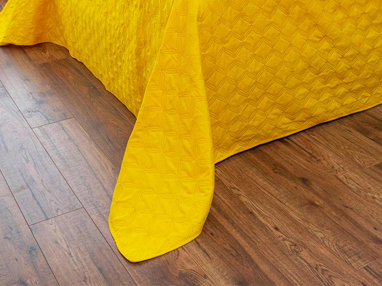 LÍNEA GALA AMARILLO