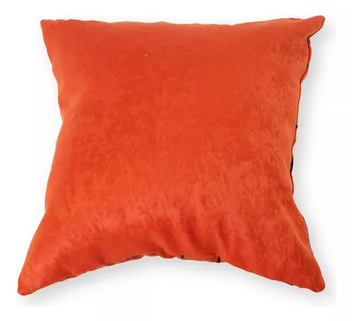 COJÍN NARANJA CON CÍRCULOS NEGROS